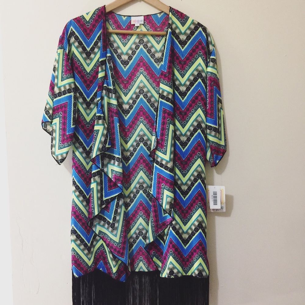 NWT LuLaRoe small Monroe kimono